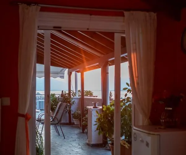 Breathtaking View U Fall In With Lägenhet Nafplion